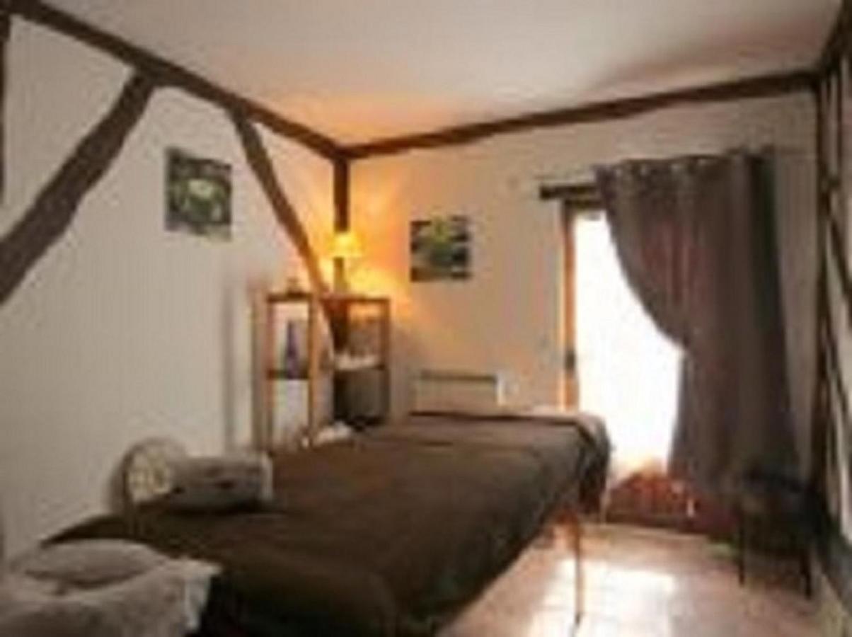 Gite Le Moulin Des 4 Vaux Saint-Etienne-la-Thillaye Ngoại thất bức ảnh