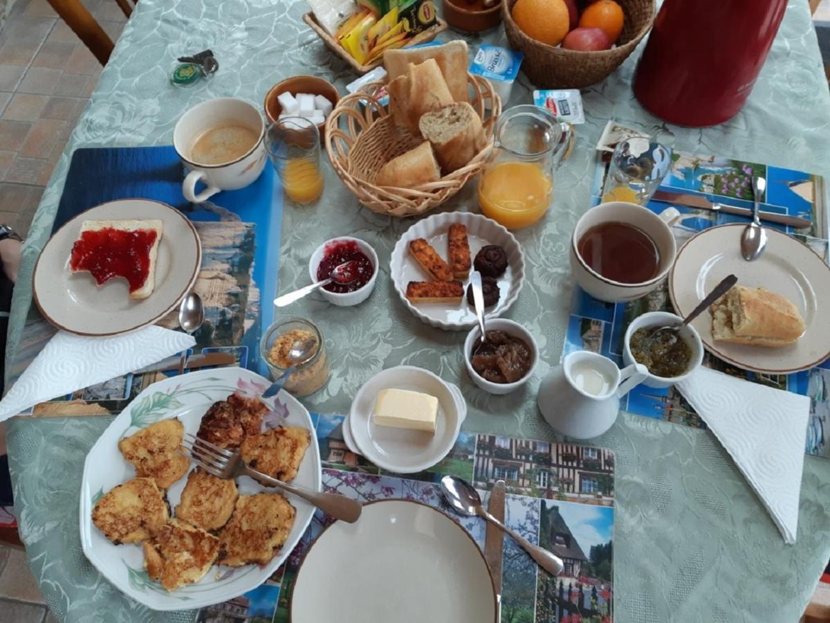 Gite Le Moulin Des 4 Vaux Saint-Etienne-la-Thillaye Ngoại thất bức ảnh